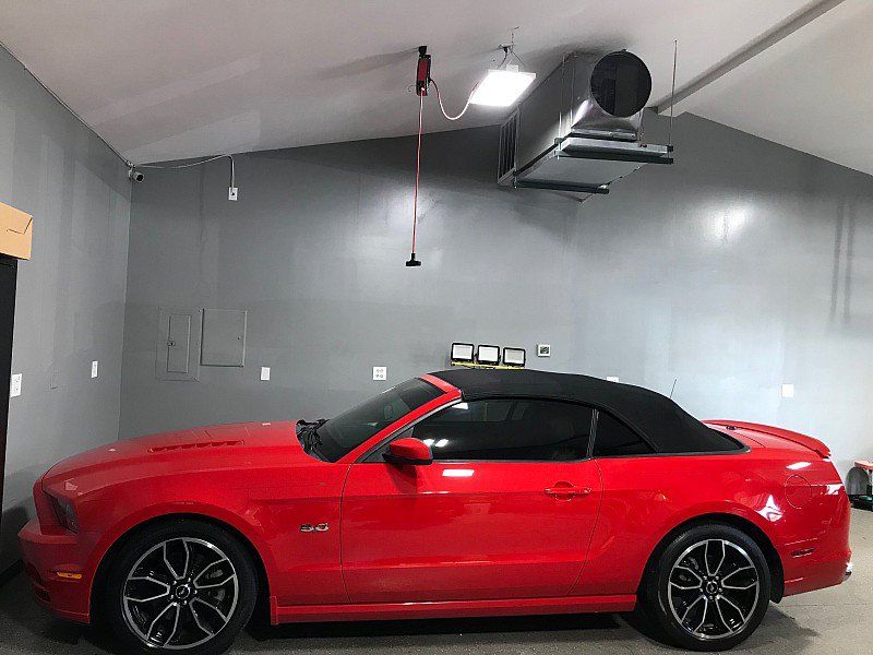 Used 2013 Ford Mustang GT Premium RWD image 12