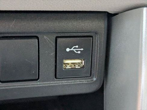 Certified 2022 Toyota Corolla Cross L FWD image 21