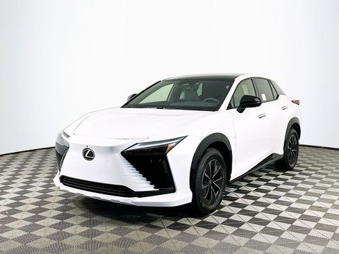 New 2026 Lexus RZ 450e AWD image 3