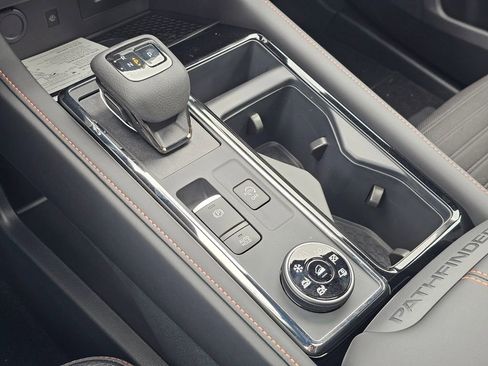 New 2026 Nissan Pathfinder Rock Creek image 18