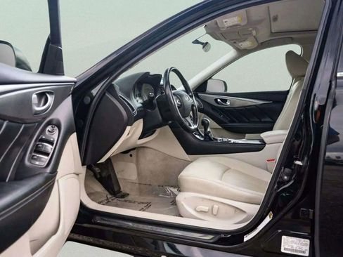 Used 2015 INFINITI Q50 w/ Moonroof Package image 10