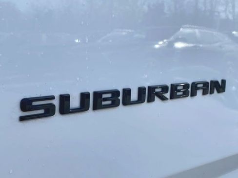 Used 2023 Chevrolet Suburban RST w/ Sport Performance Package AWD/4WD image 32