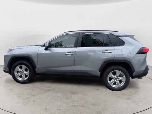 Used 2021 Toyota RAV4 XLE w/ XLE Grade Weather Package AWD/4WD image 8
