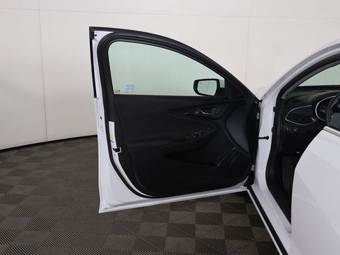 Used 2023 Chevrolet Malibu LS w/ Driver Confidence Package FWD image 16