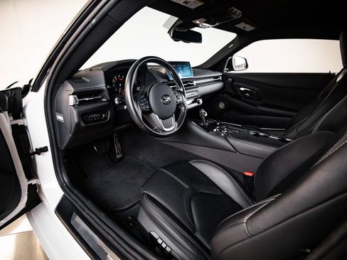Used 2024 Toyota Supra RWD image 4