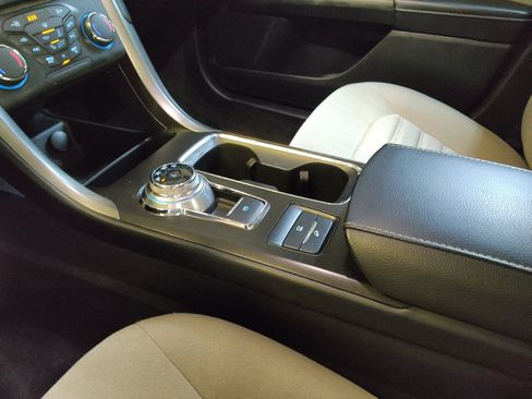 Used 2018 Ford Fusion S image 26