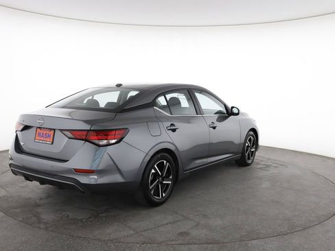 Used 2025 Nissan Sentra SV image 12