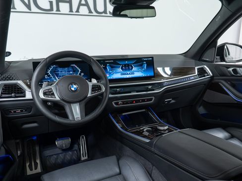 Certified 2024 BMW X5 xDrive40i w/ M Sport Package AWD/4WD image 16