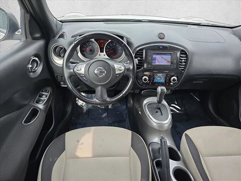 Used 2012 Nissan Juke SV image 16
