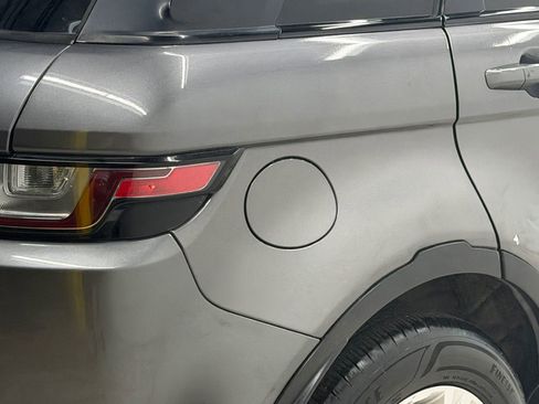 Used 2016 Land Rover Range Rover Evoque SE AWD/4WD image 10