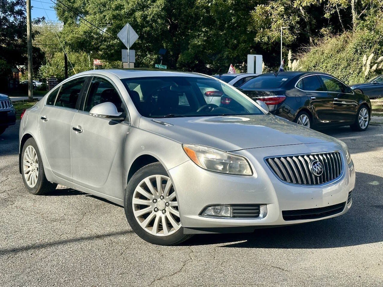 Used 2013 Buick Regal Premium FWD image 26