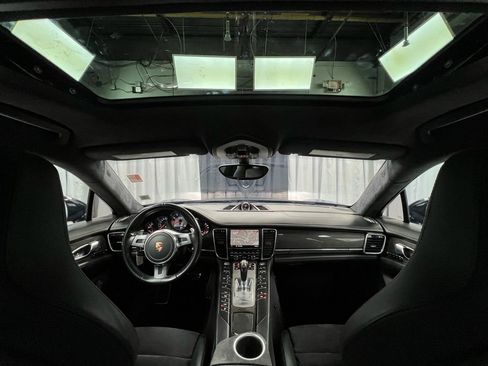 Used 2014 Porsche Panamera GTS image 18