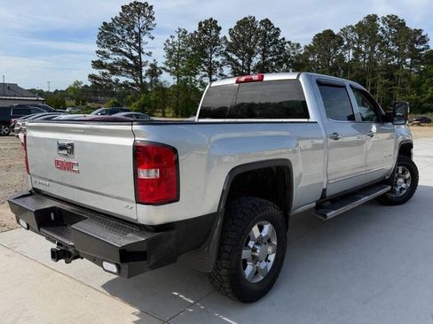 Used 2016 GMC Sierra 2500 SLT w/ Duramax Plus Package AWD/4WD image 7