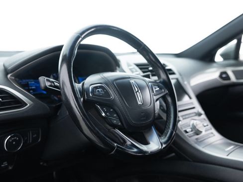 Used 2017 Lincoln MKZ Premiere image 23