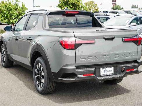 New 2026 Hyundai Santa Cruz SEL FWD image 2