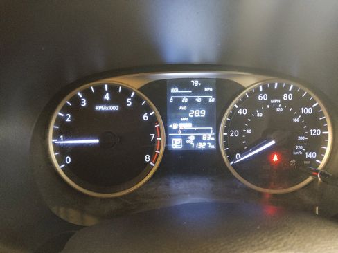 Used 2020 Nissan Kicks S FWD image 23