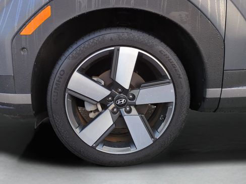 Certified 2025 Hyundai Santa Fe Limited FWD image 26
