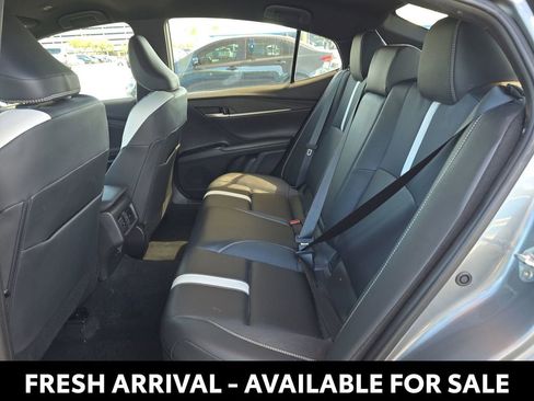 Used 2025 Toyota Camry SE FWD image 14