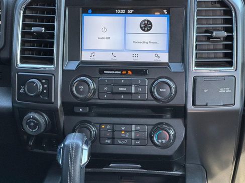 Used 2016 Ford F150 XLT w/ Equipment Group 302A Luxury image 13