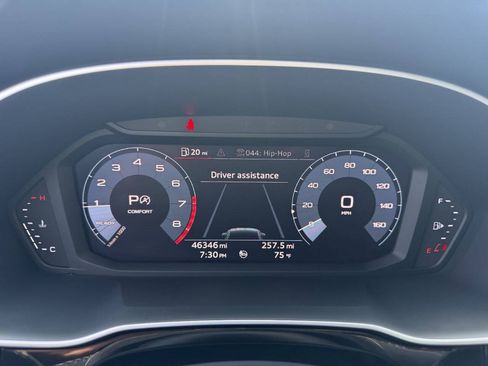 Used 2020 Audi Q3 2.0T Premium w/ Convenience Package AWD/4WD image 12