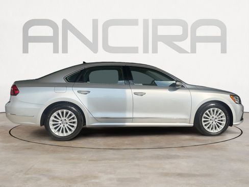 Used 2017 Volkswagen Passat 1.8T SE FWD image 11