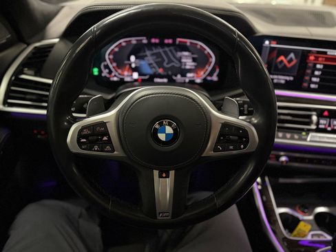 Used 2019 BMW X7 xDrive50i w/ M Sport Package AWD/4WD image 21