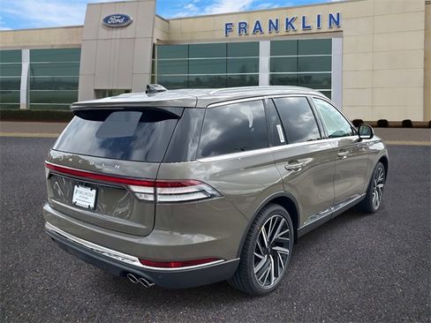 New 2025 Lincoln Aviator Reserve w/ Equipment Group 201A image 7