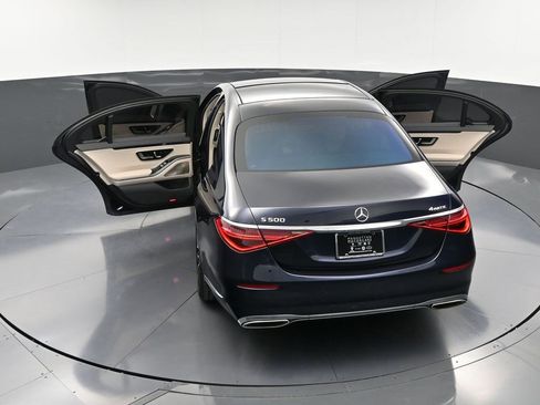 Used 2022 Mercedes-Benz S 500 4MATIC image 37