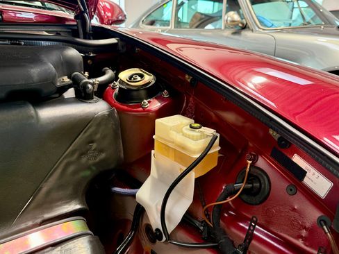 Used 1998 Porsche 911 Carrera S image 64