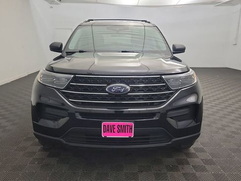 Used 2021 Ford Explorer XLT w/ Class III Trailer Tow Package image 6