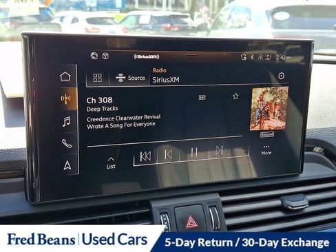 Used 2022 Audi Q5 2.0T Premium image 18