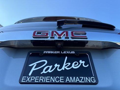 Used 2023 GMC Acadia Denali image 26