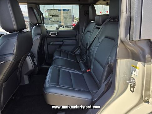 New 2026 Ford Bronco Outer Banks w/ Sasquatch Package AWD/4WD image 10