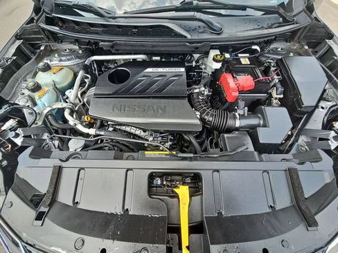 Used 2023 Nissan Rogue SV AWD/4WD image 32