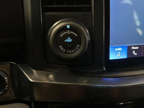 New 2026 Ford F250 Lariat w/ Black Appearance Package AWD/4WD image 28
