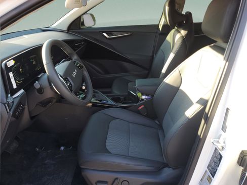 New 2026 Kia Niro EX w/ EX Premium Package image 18