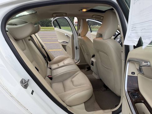 Used 2015 Volvo S60 T5 Premier Plus FWD image 14