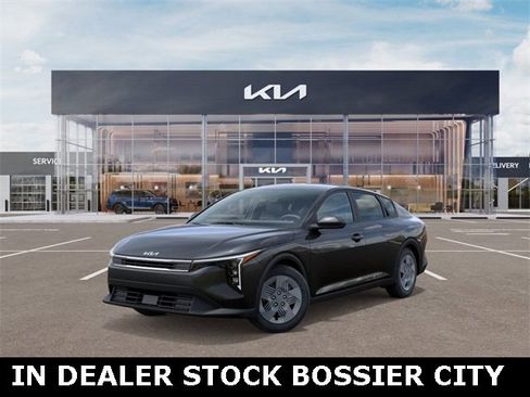 New 2025 Kia K4 LX image 1