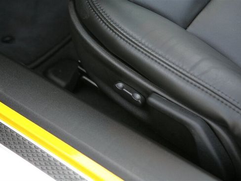 Used 2011 Chevrolet Corvette Grand Sport RWD image 19