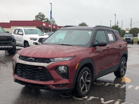 Used 2023 Chevrolet TrailBlazer RS w/ Convenience Package AWD/4WD image 6