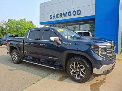 Used 2023 GMC Sierra 1500 SLT w/ SLT Convenience Package