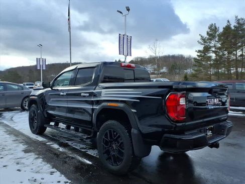 Used 2024 GMC Canyon Denali w/ LPO, Denali Black Edition image 4