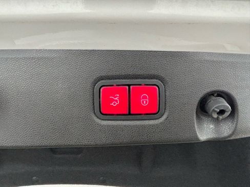 Used 2015 Mercedes-Benz CLS 400 4MATIC image 41