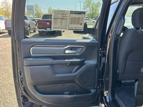 Used 2023 RAM 1500 Big Horn AWD/4WD image 21