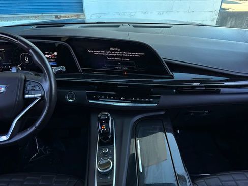 Used 2021 Cadillac Escalade Sport Platinum w/ Heavy-Duty Trailer Package image 19