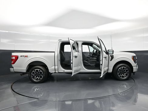 Used 2023 Ford F150 XL w/ STX Appearance Package RWD image 5