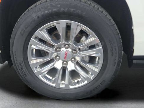 Used 2022 GMC Yukon XL Denali image 36