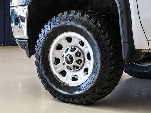 Used 2023 GMC Sierra 3500 Pro w/ Convenience Package image 48