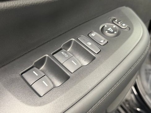 Used 2026 Honda HR-V LX image 20
