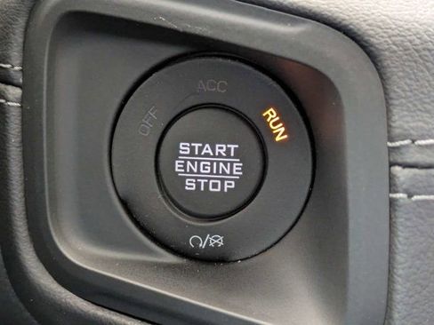 New 2026 Jeep Gladiator Rubicon AWD/4WD image 30